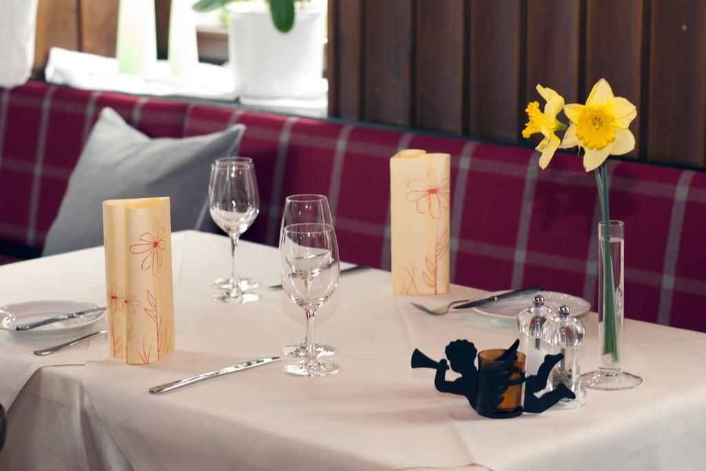 Hotel Restaurant Engel 파펜바일러 외부 사진